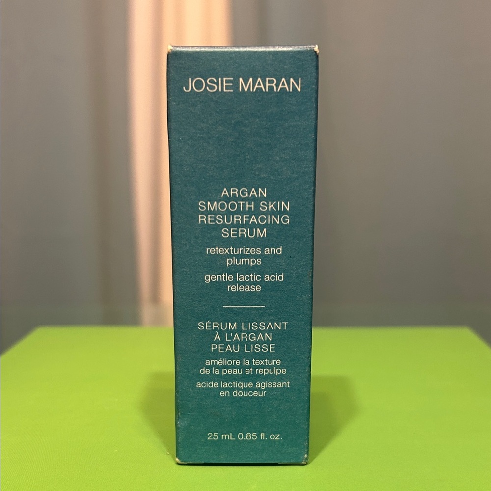 JOSIE MARAN  Argan Resurfacing Serum in Teal NEW IN BOX 25ml 0.85fl oz